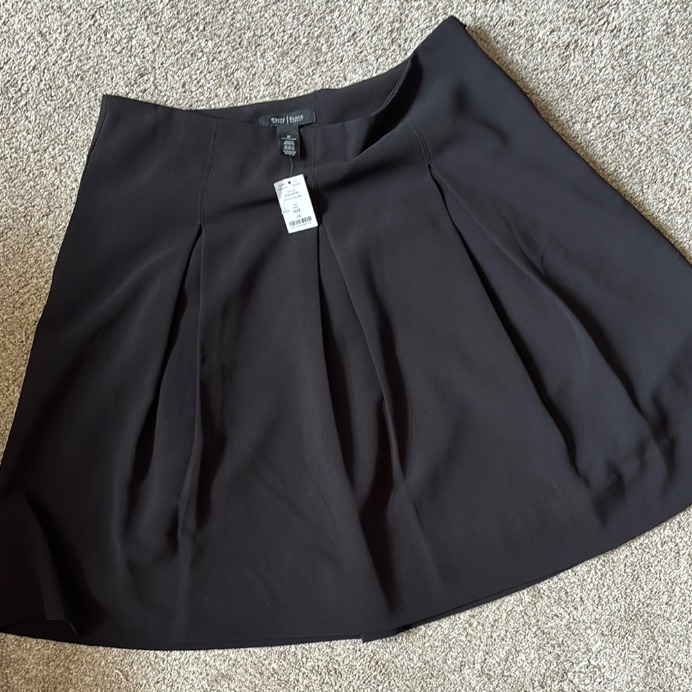 White House Black Market Black Women's Skirt (Size 10) New With Tags